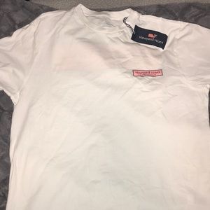 Vineyard vines T-shirt